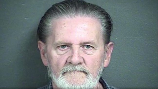 Hombre asaltó un banco para arrancar de su mujer y fue condenado a arresto domiciliario