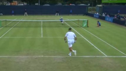   Tenista australiano se esforzó al máximo para lograr un notable punto 