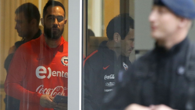 Médico de Manchester City: Que Bravo juegue solo depende de cómo él se sienta