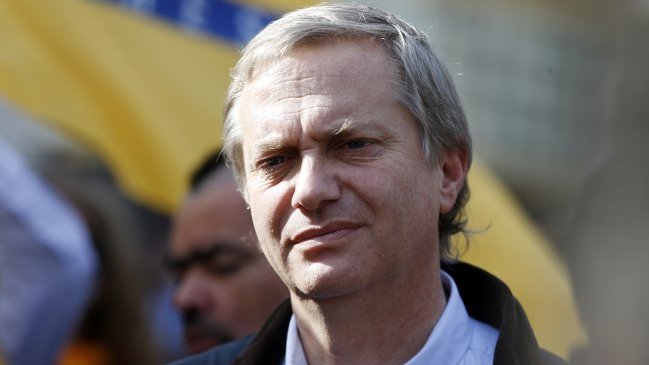 José Antonio Kast se opone a extradición de 