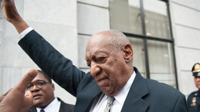 Declaran juicio nulo en el caso de acusaciones de abuso sexual de Bill Cosby