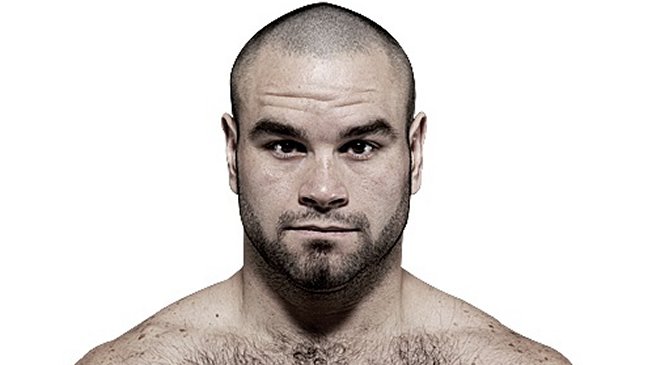 Ex luchador de UFC falleció tras ser noqueado en un combate de boxeo