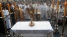 Cardenal Ezzati presidió la fiesta del Corpus Christi por las calles de Santiago