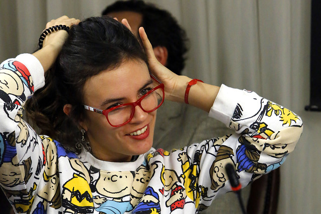 El polerón de Camila Vallejo que causó furor en redes