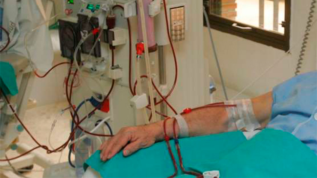 Fonasa denunció colusión de centros de diálisis privados