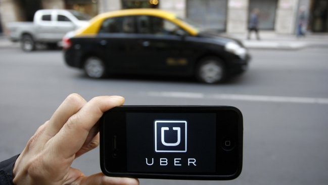 SII inició proceso de fiscalización a Uber y otras aplicaciones móviles