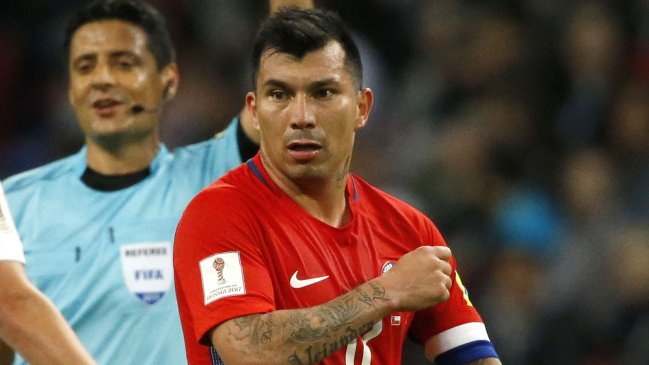 Gary Medel sufrió una contractura en el choque ante Alemania