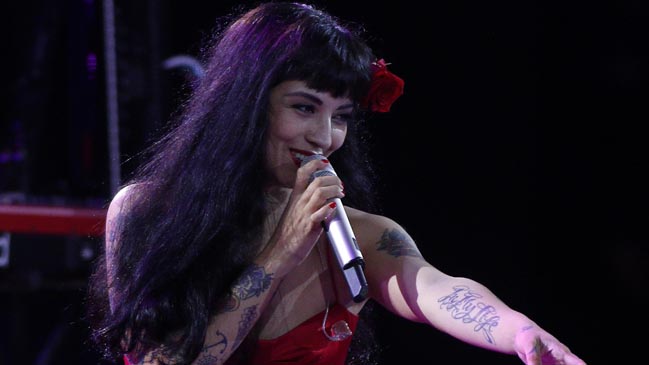 Conoce todos los precios para el concierto de Mon Laferte en Movistar Arena