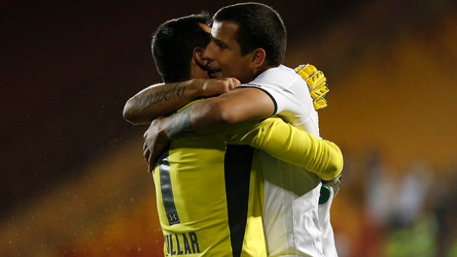 Emiliano Vecchio criticó a Blanco y Negro por salida de Justo Villar de Colo Colo