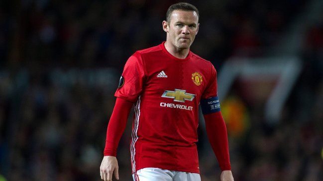 Wayne Rooney sorprendió con su mal estado físico en sus vacaciones en Ibiza