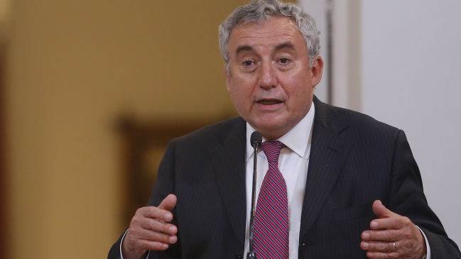 Rector Vivaldi: Estamos por un cambio drástico en la legislación