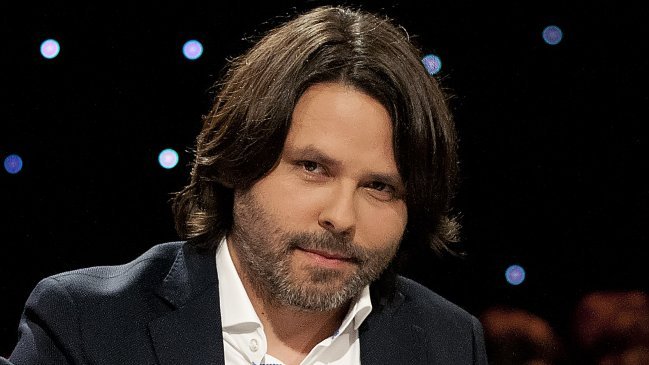 Mayol invita a Guillier a votar en primarias: 