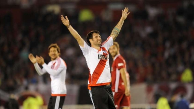 Fernando Cavenaghi se despidió del fútbol en emotivo partido con leyendas de River Plate
