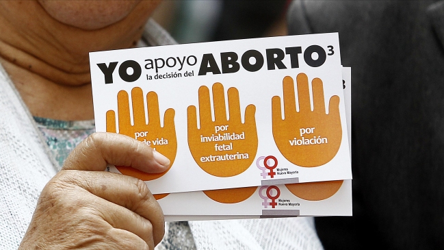 Despenalización del aborto: Comisión de Constitución votará hasta total despacho