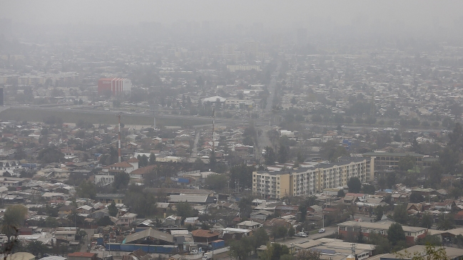 Nueva falla en modelo para decretar episodios ambientales genera debate entre expertos