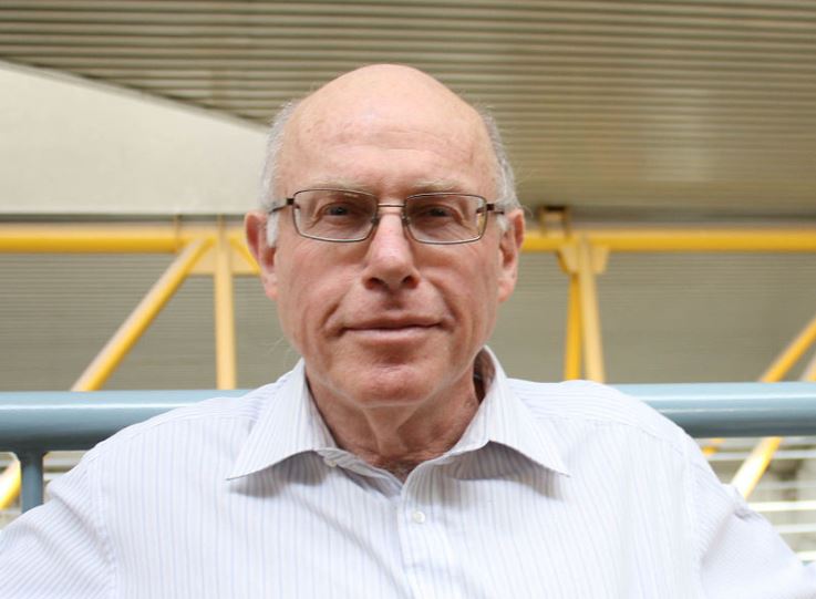 Mario Waissbluth defendió la presunción de inocencia de Tea Time