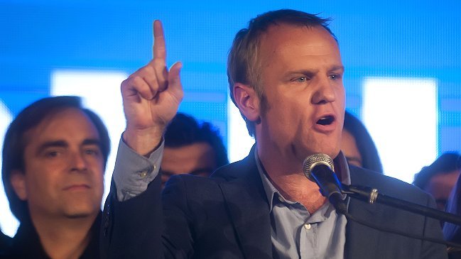 UDI pide que Felipe Kast no se vaya a la segura en su candidatura parlamentaria