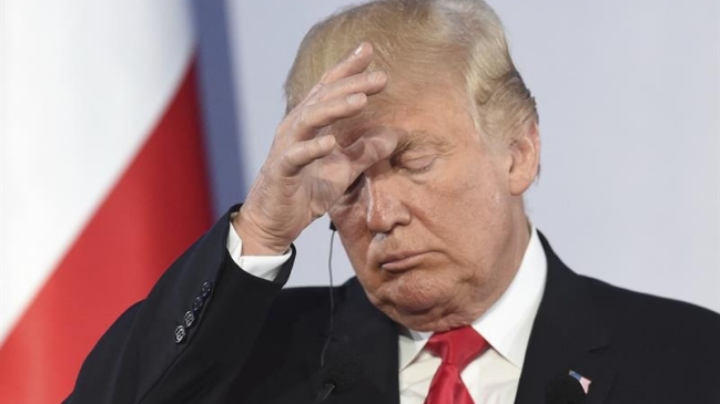 Trump acusó a Obama de no hacer nada ante interferencia rusa en elecciones