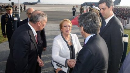  Bachelet llegó a Lima para histórica reunión bilateral  