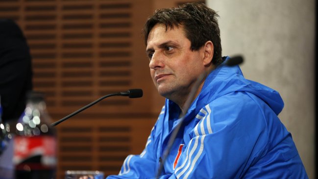 Azul Azul: No estamos apurados en renovar a Guillermo Hoyos