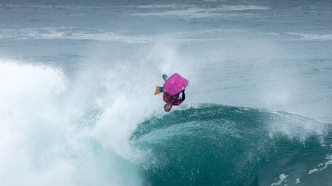 Niño prodigio de Hawaii brilló en segunda jornada del Arica Chilean Challenge de Bodyboard