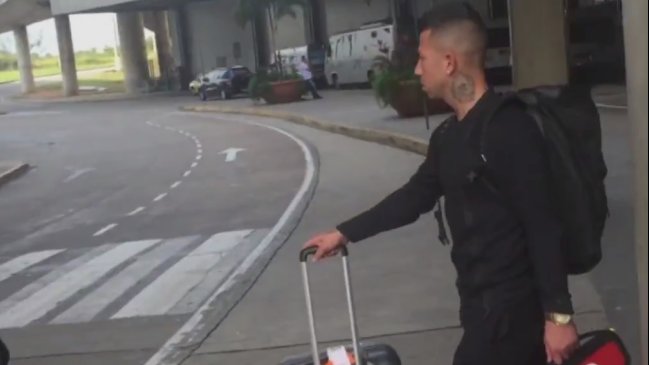 Leonardo Valencia llegó a Río para firmar con Botafogo