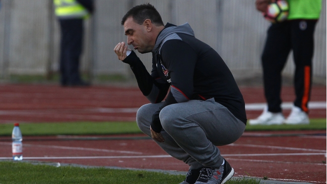 Aníbal Mosa revirtió la renuncia de Pablo Guede tras la goleada en La Serena