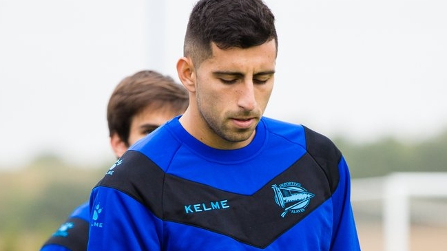 Guillermo Maripán vivió su primera práctica como jugador de Deportivo Alavés