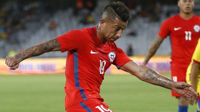 Leonardo Valencia pasó los exámenes médicos y solo le falta firmar en Botafogo