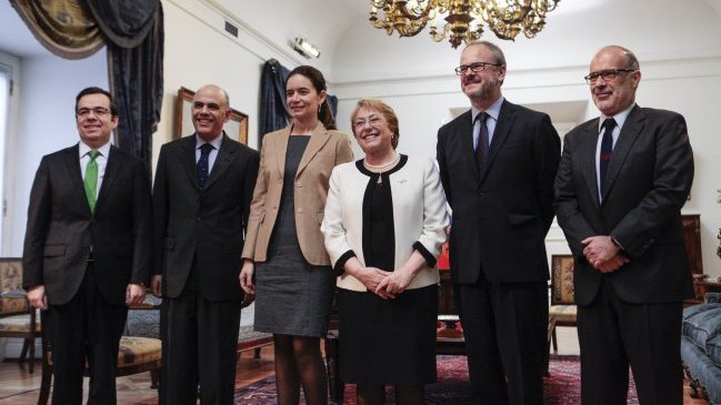 Presidenta Bachelet recibió a directiva de la Sofofa en La Moneda