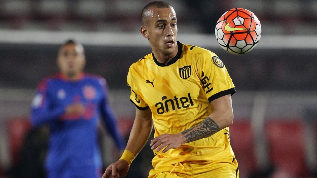 Guzmán Pereira volverá a U. de Chile tras préstamo en Peñarol