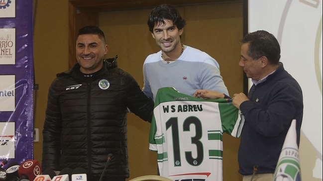 Sebastián Abreu: Jugar, rendir y ser importante te da energías para seguir