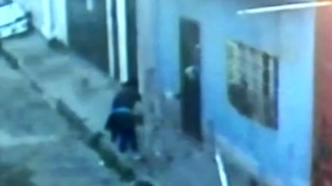 Valparaíso: Adulta mayor en estado grave tras ser golpeada por mujer que la asaltó