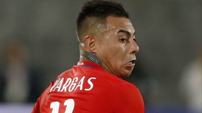 Presidente de San Lorenzo confirmó interés en Eduardo Vargas