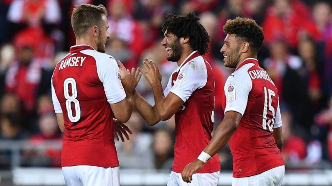 Arsenal logró claro triunfo sobre WS Wanderers de Australia en amistoso