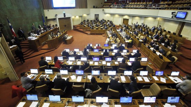 Cámara de Diputados votará este lunes reforma a la educación superior
