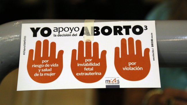 UDI insiste en rechazo a causal de violación: El ser que está en el vientre no tiene culpa