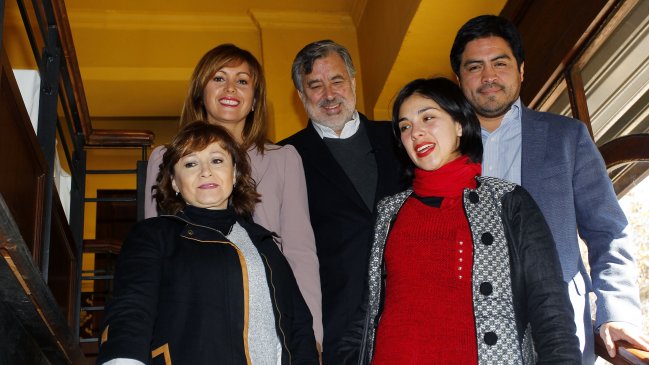 Alejandro Guillier presentó a los nuevos voceros de su comando