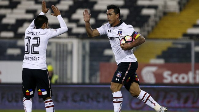 Esteban Paredes y opción de partir a Peñarol: 