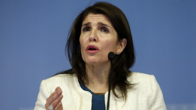 Narváez responde a críticas: 