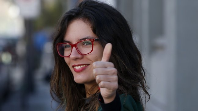 Camila Vallejo defiende avances de la reforma a la educación superior