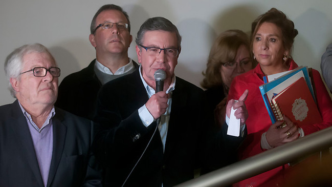 Cortes de luz: Lavín enviará a mayores de 70 años y familias con bebés a hoteles