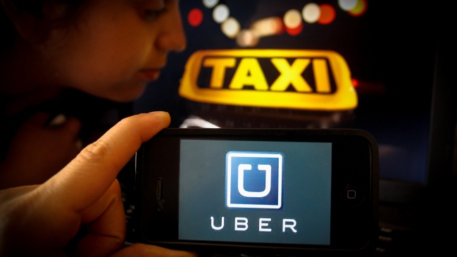 Avanza proyecto para regular aplicaciones Uber y Cabify