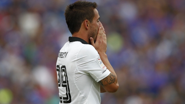 Nuevo problema para Colo Colo: Octavio Rivero se lesionó y se perderá la Supercopa