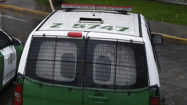 Carabineros asistieron parto de emergencia en carro policial