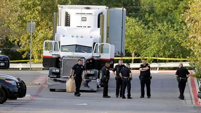 EE.UU: Aumenta a nueve la cifra de inmigrantes fallecidos en camión en Texas