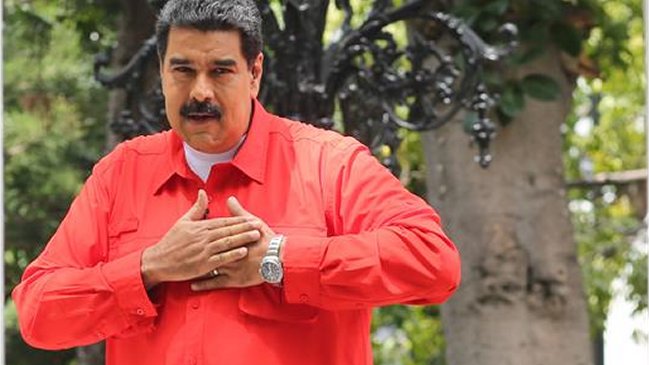 Maduro llamó al diálogo luego de amenazar con prisión a jueces designados por oposición