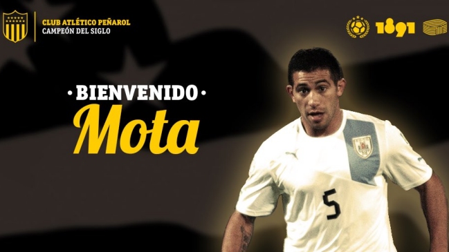 Peñarol oficializó la incorporación de Walter Gargano