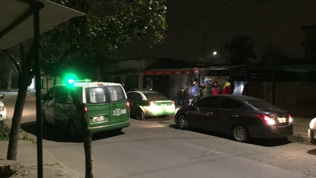 PDI indaga parricidio en San Ramón: Principal acusado se fugó