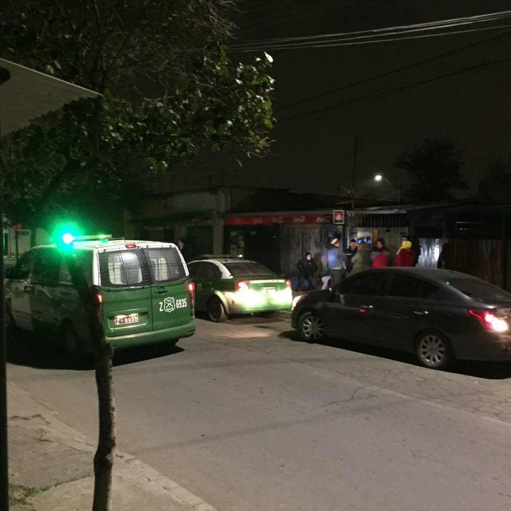 PDI indaga parricidio en San Ramón: Principal acusado se fugó